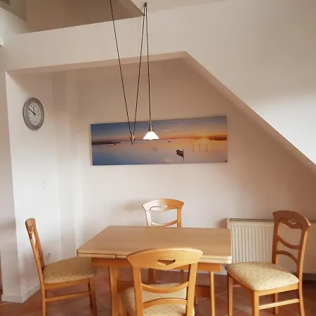 Apartment 7 Im Haus Am Mit Balkon Sellin (Rugen)